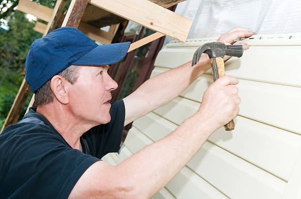 Best Storm Damage Siding Repair  in Lake Mills, WI